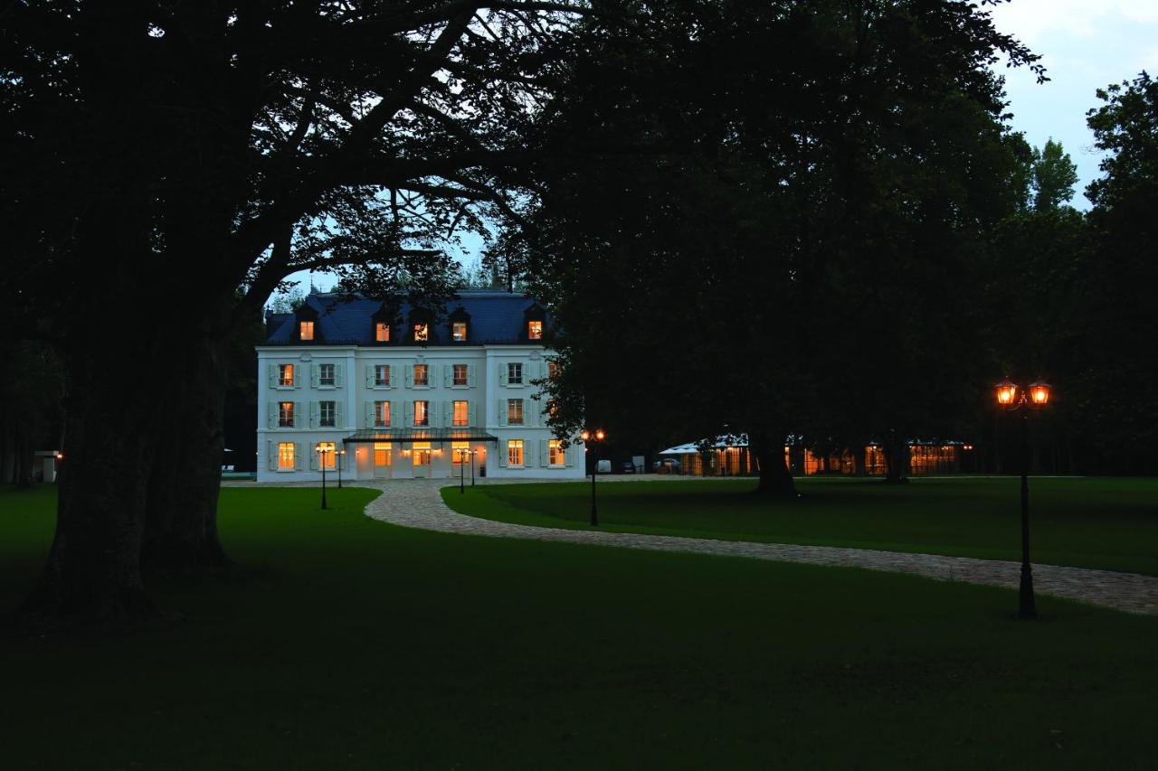 Chateau Des Hauts De Provins Hotel Champcenest Eksteriør billede