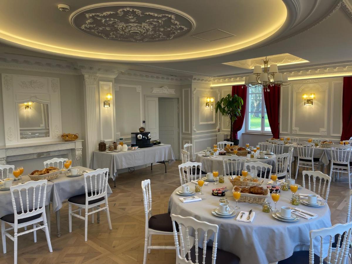 Chateau Des Hauts De Provins Hotel Champcenest Eksteriør billede